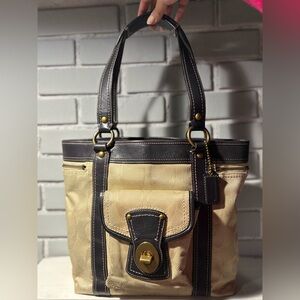 Coach Legacy Gigi Tote